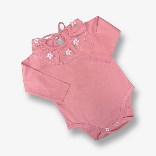 Body cuello bordado talla 6 meses
