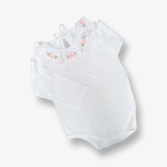 Body con cuello bordado