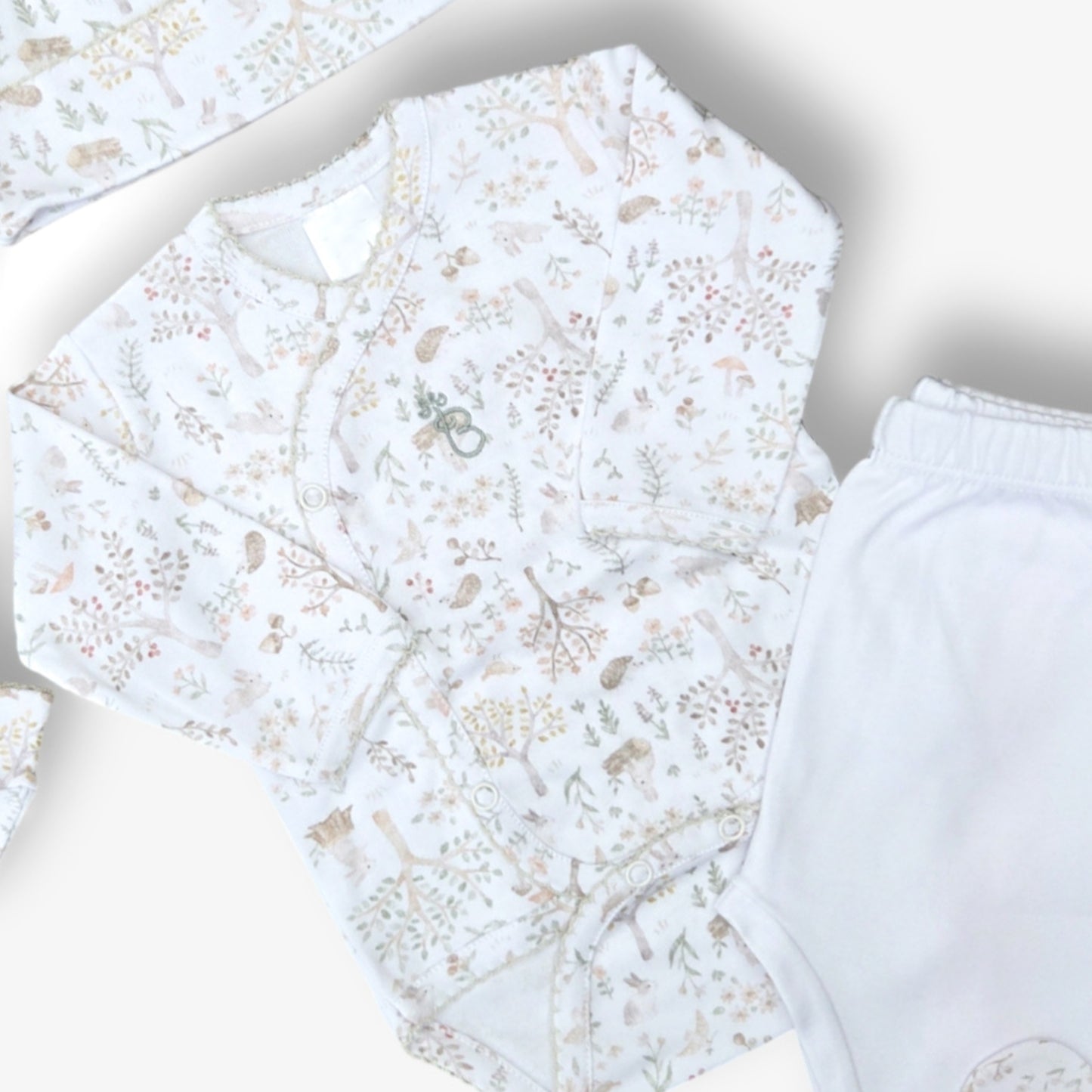 Ajuar 4 piezas hipoalergénico en algodón pima cuentos Unisex