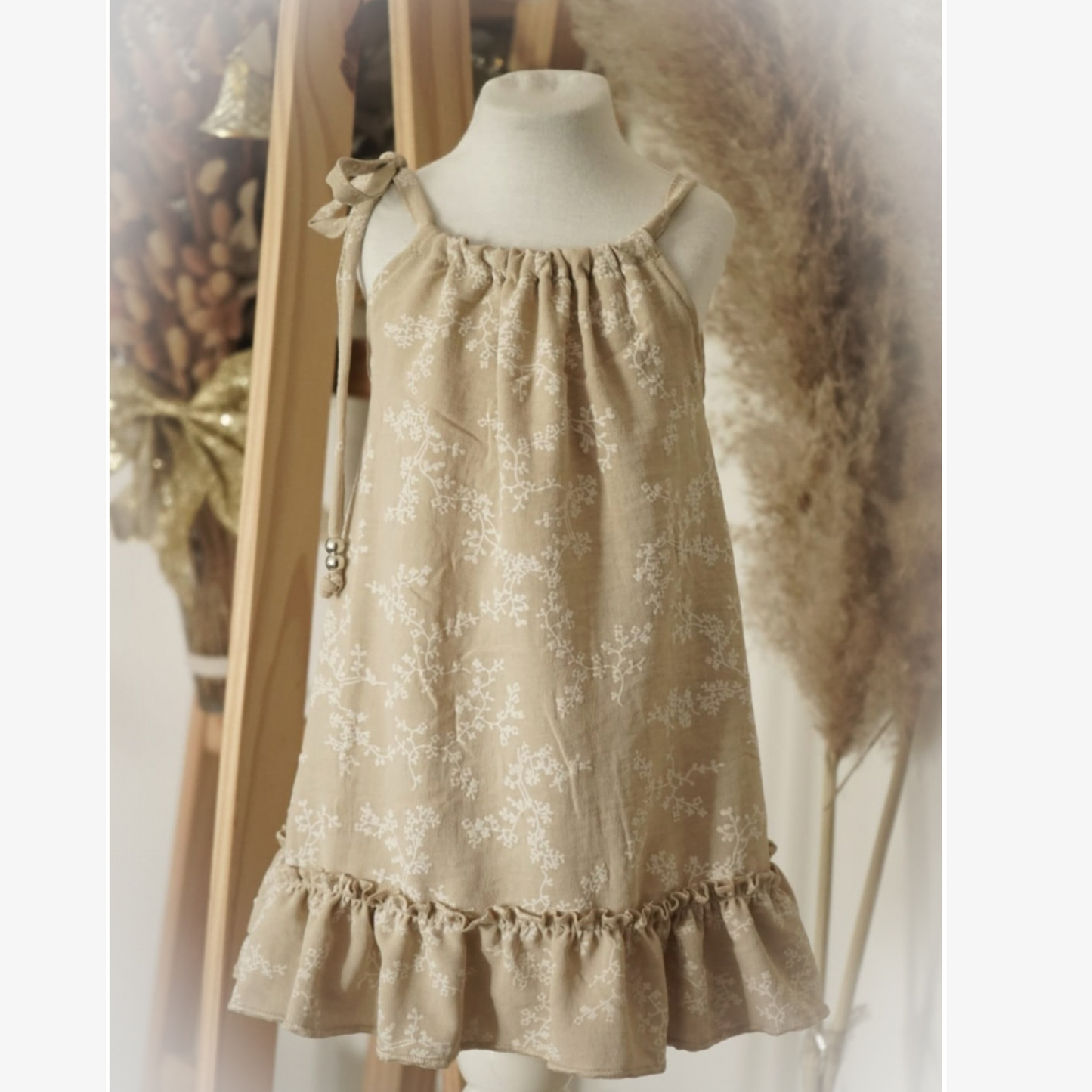 Vestido Paz tono arena
