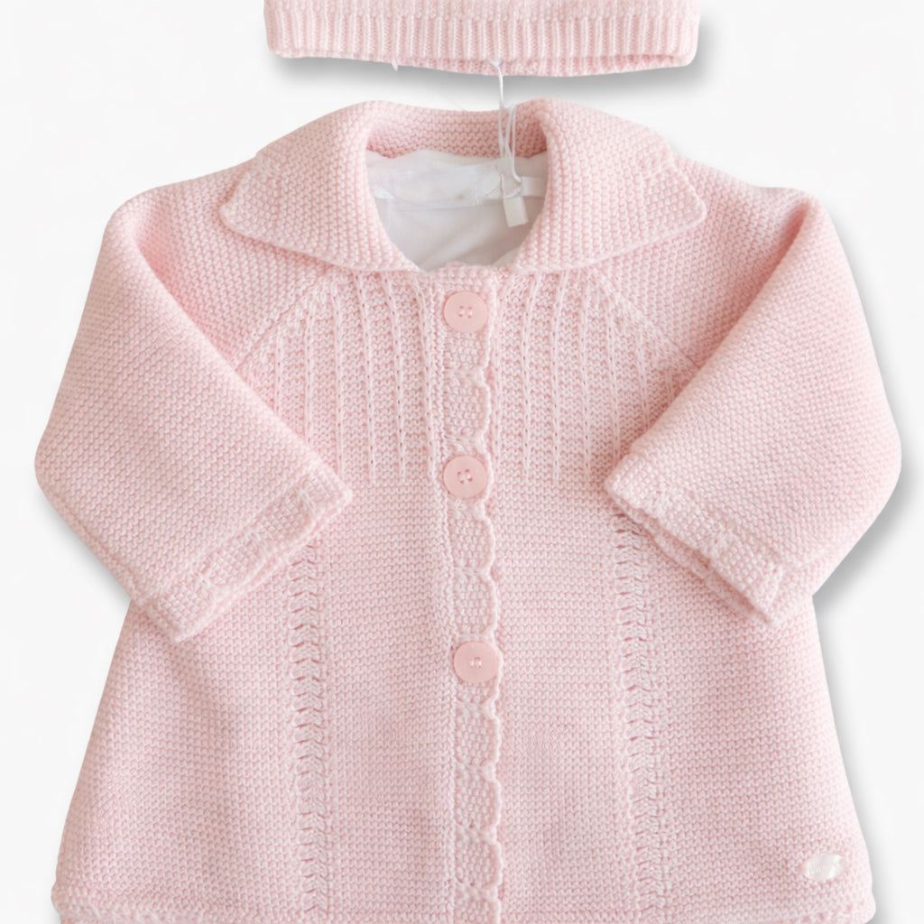 Conjunto gorro y abrigo tejido Español tono Rosa, pocas unidades.